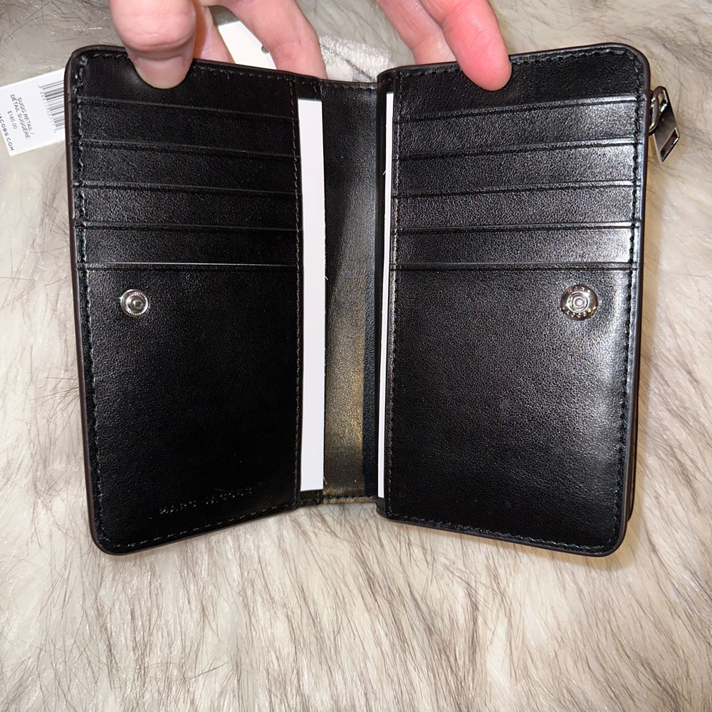 NWT Marc Jacobs wallet (medium) - Picture 7 of 11